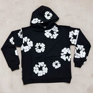 Denim Tears Wreath Hoodie - Black/White